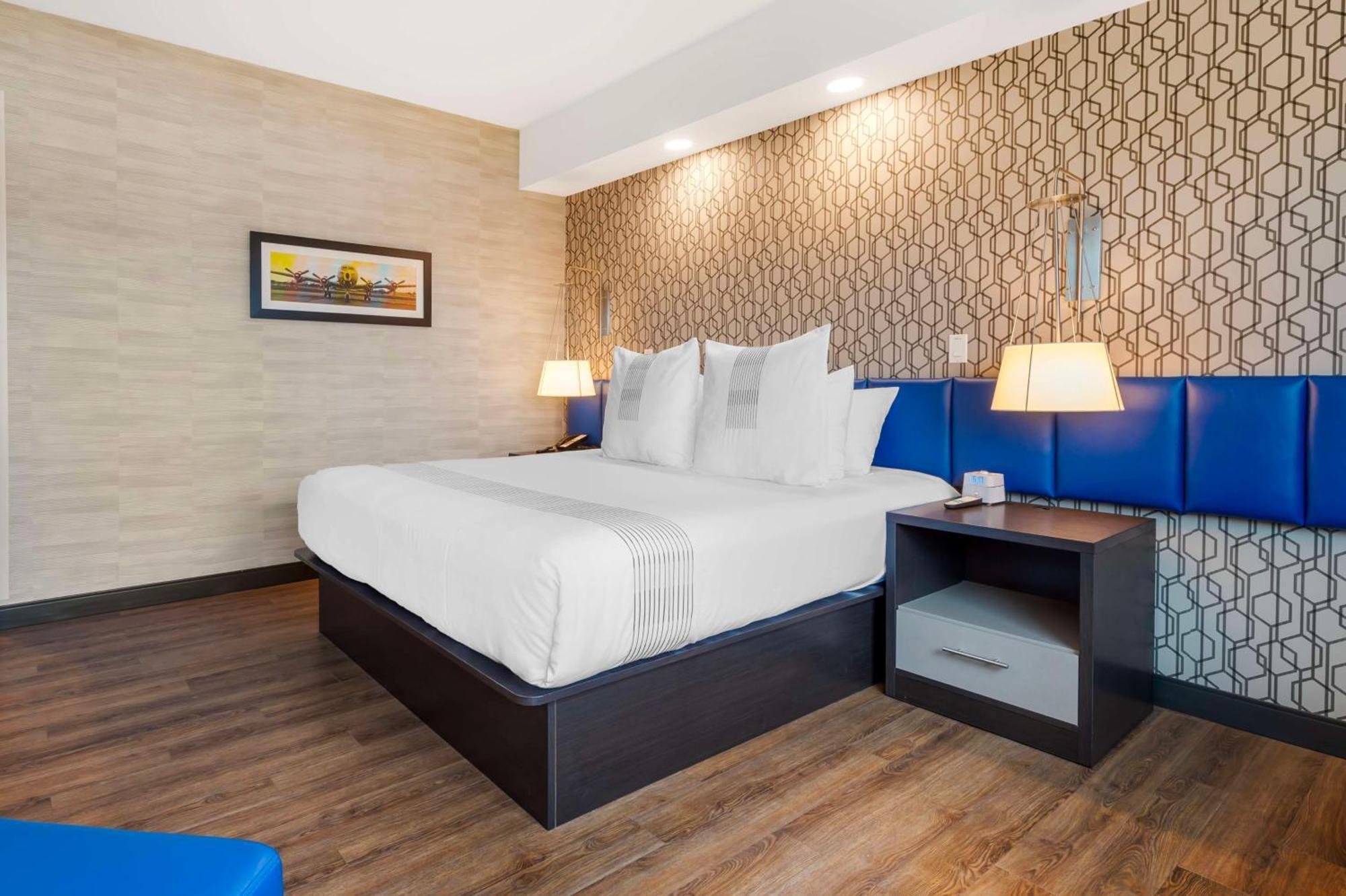 โกล เบสต์ เวสเทิร์น คานาตา ออตตาวา เวสต์ Hotel ภายนอก รูปภาพ